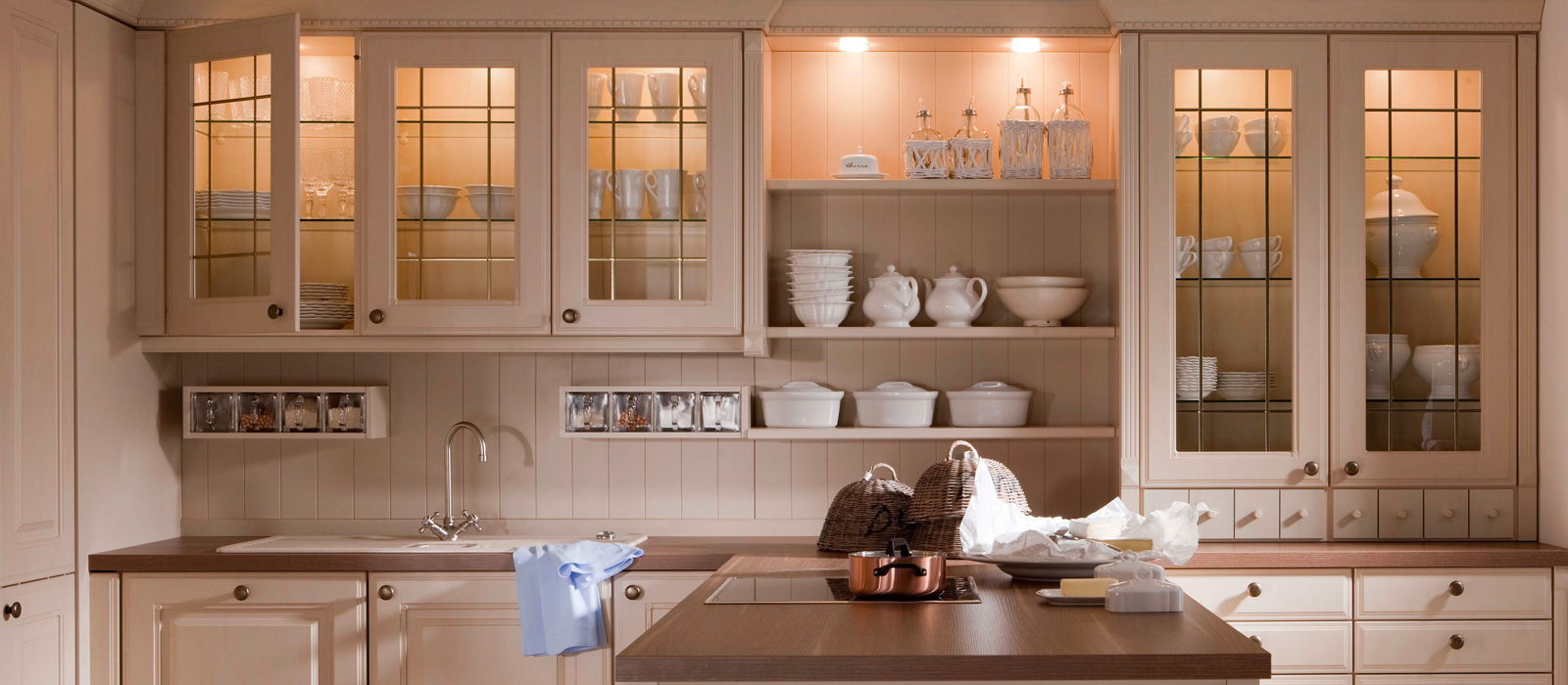 Como 2011 Kitchen Cabinets Leicht New York
